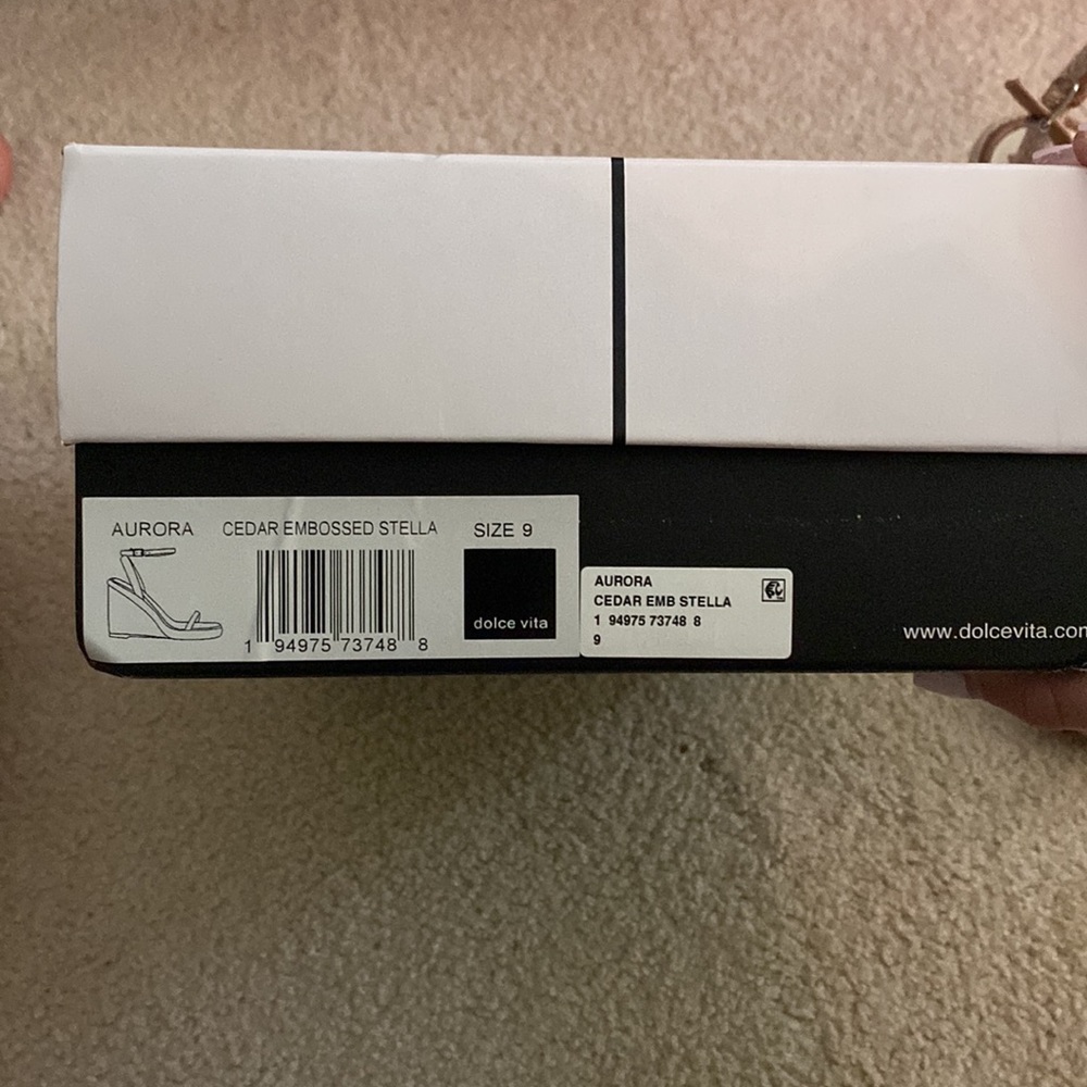 NWT Dolce Vita leather wedges - Picture 3 of 3
